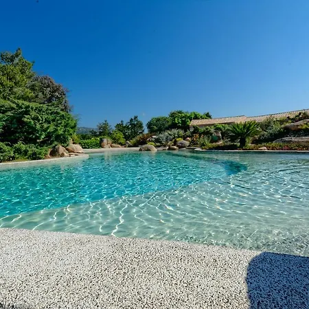Villa Domaine De Chatoni *